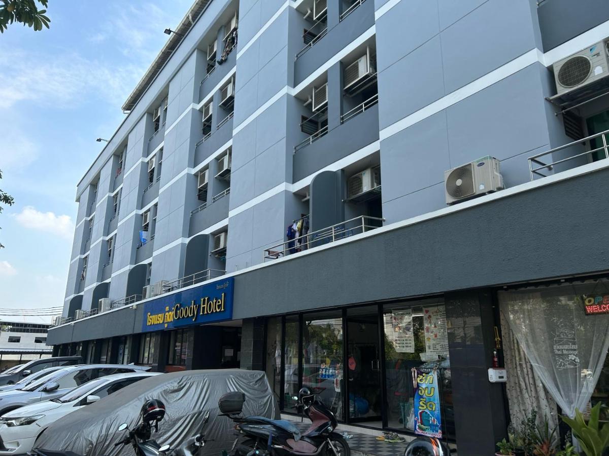 Goody Hotel Bangkok Exterior photo